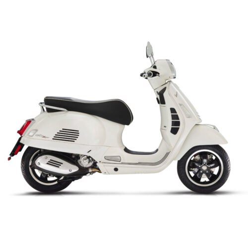 Vespa 300 GTS bianca Positano Rent a Scooter